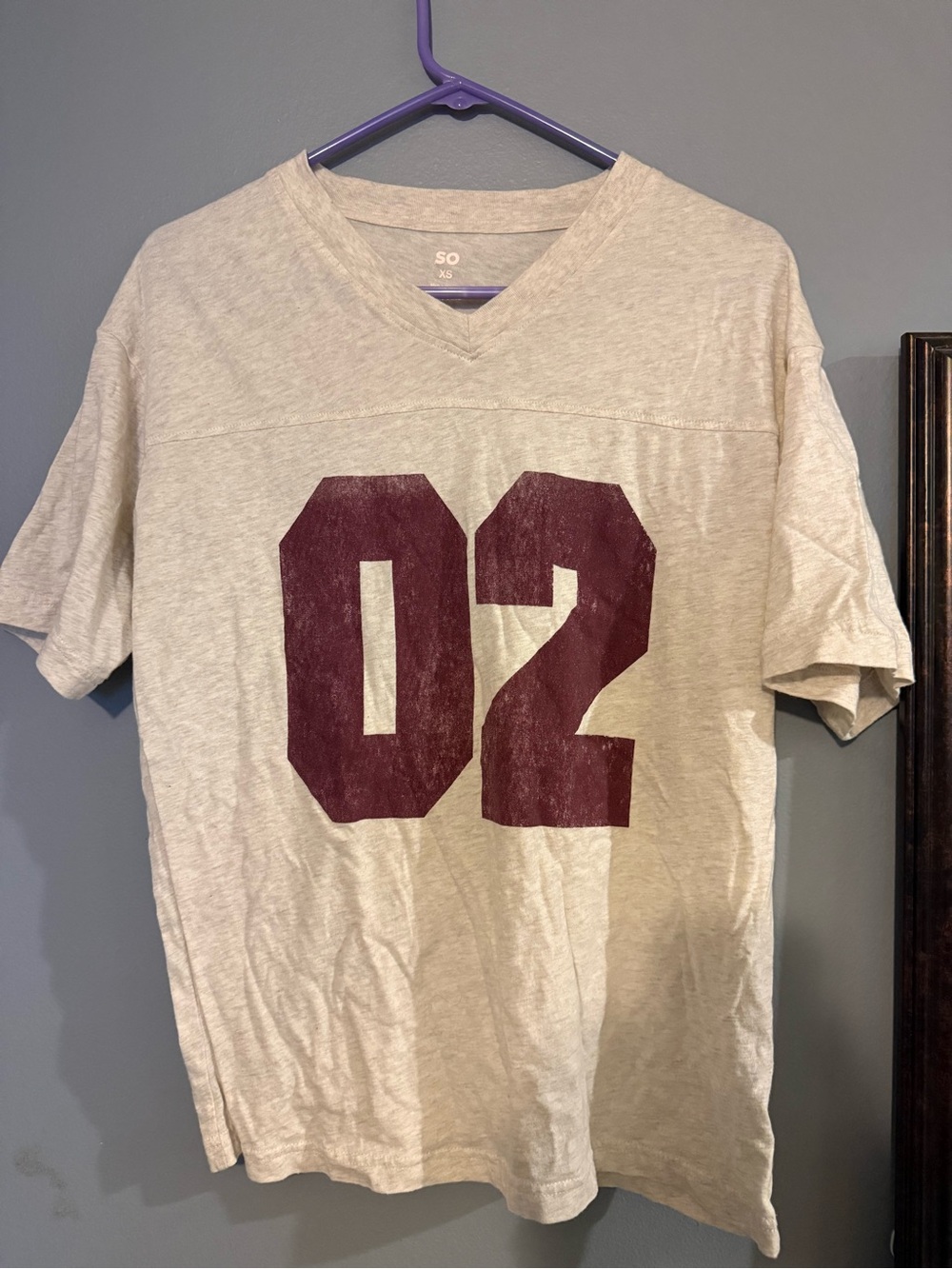 SO Men's Short-Sleeve V-Neck Tee in Beige with Burgundy '02' Graphic